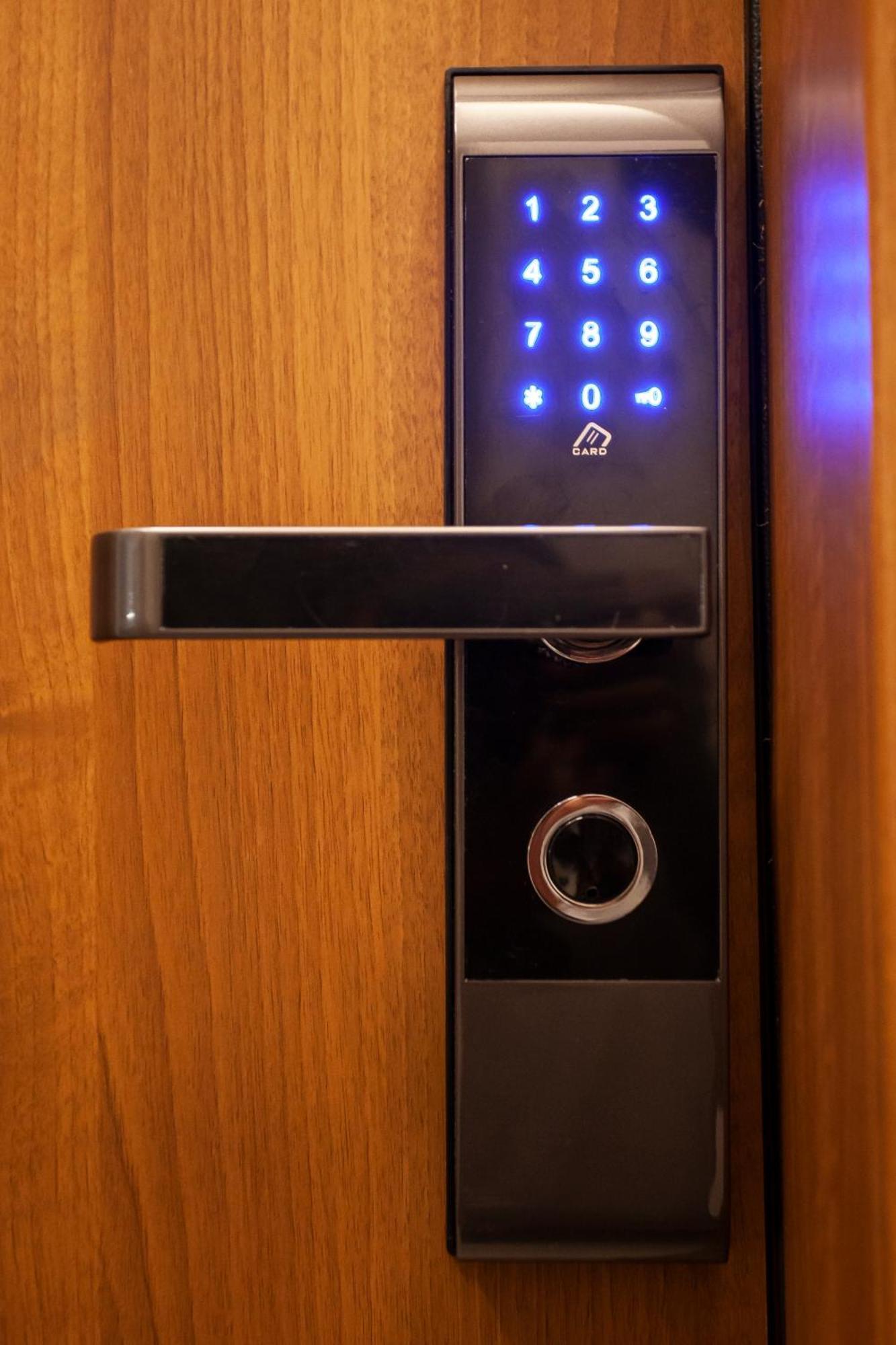 Apartment Mazi Charilaou 2,3 *