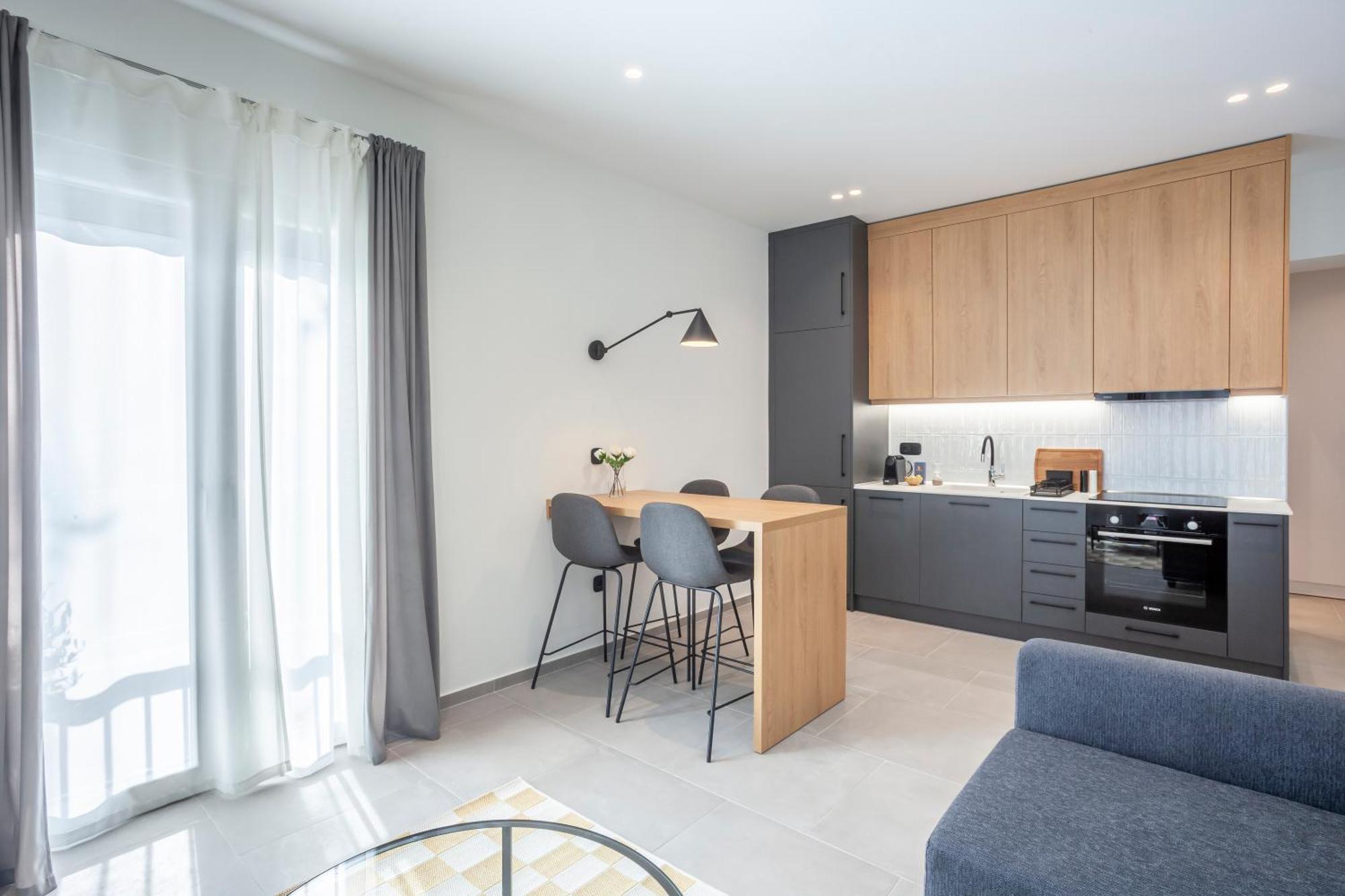 Apartment Mazi Charilaou 2,3 Thessaloniki