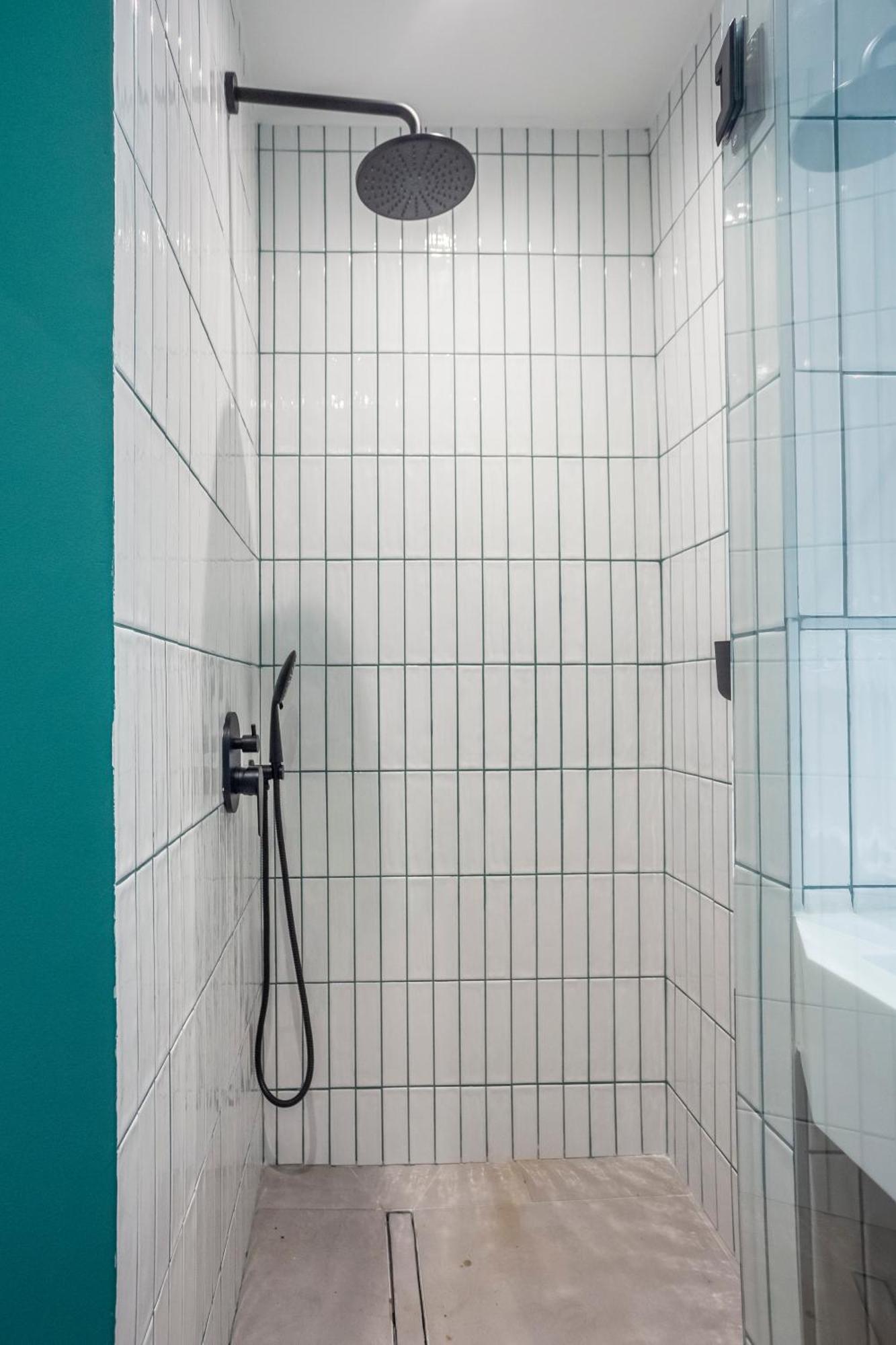 Mazi Charilaou 2,3 Apartment